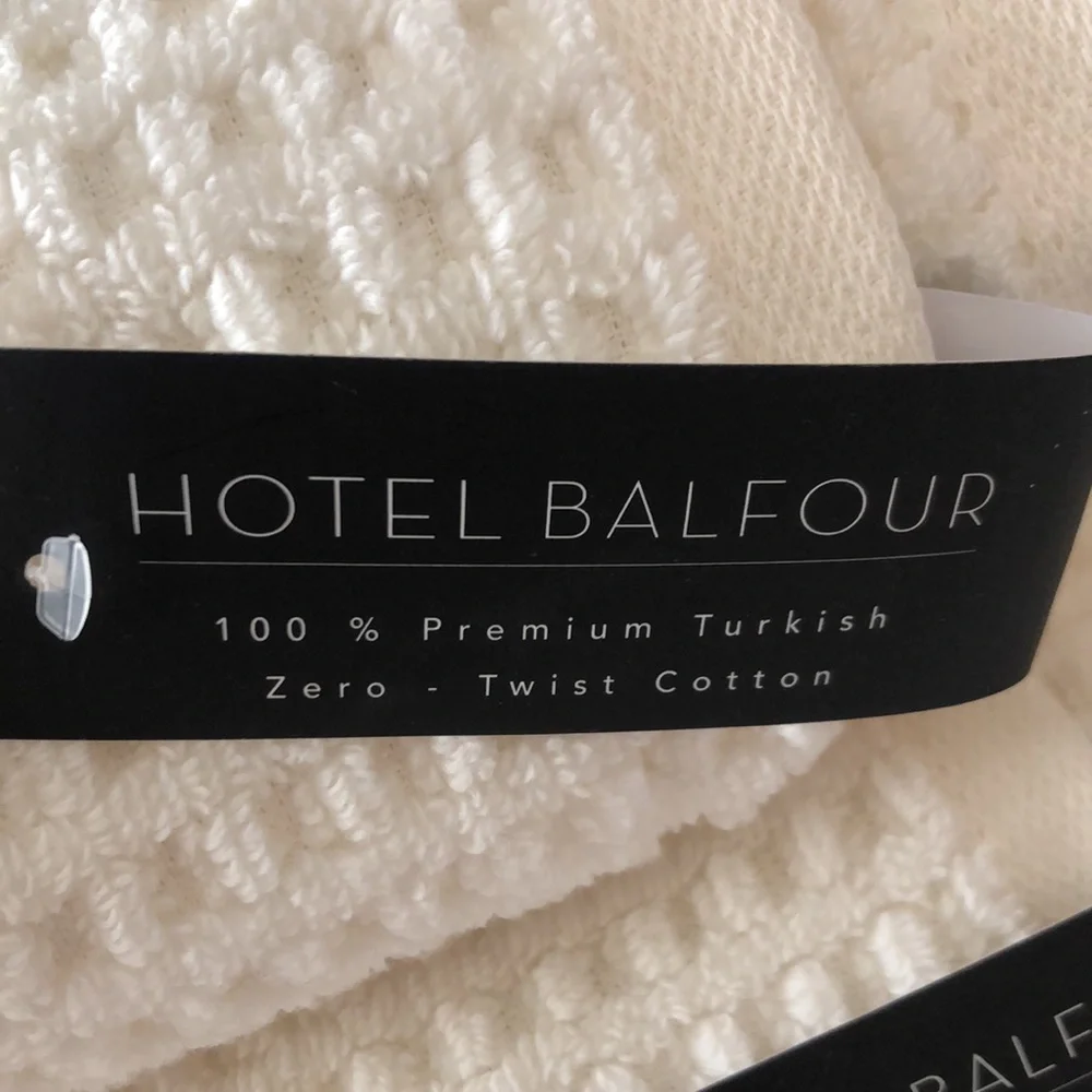 Hotel Balfour Ivory Waffle Bath Towels - Set of 2
